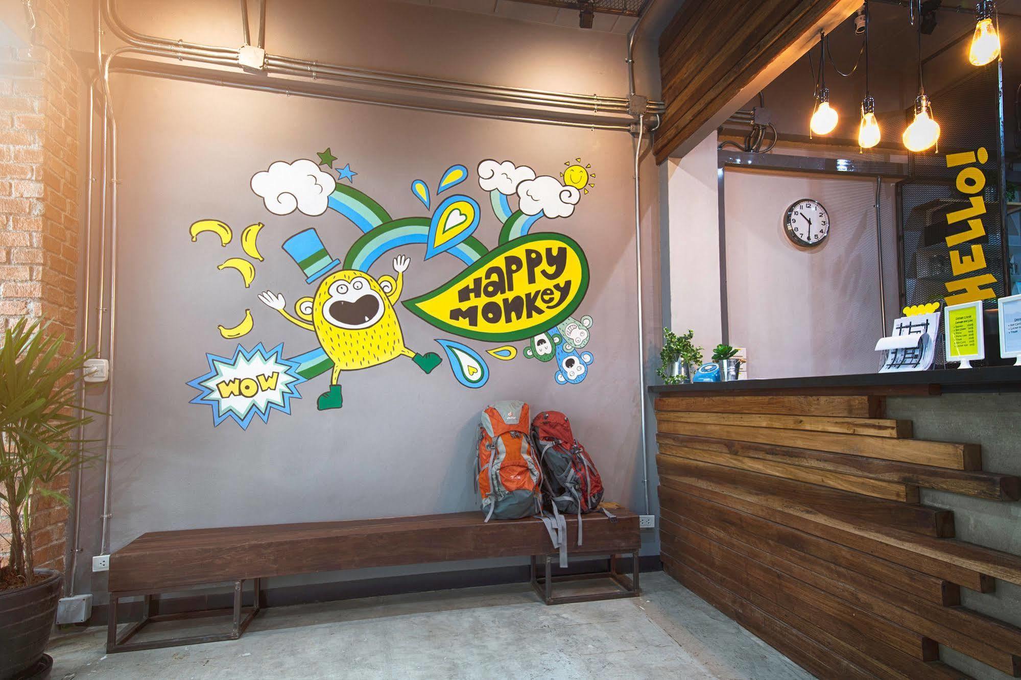 Happy Monkey Hostel Bangkok Ngoại thất bức ảnh